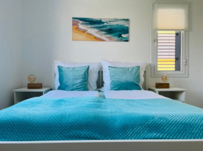 Ocean Sunset Apartment